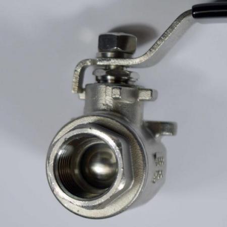 Jaybird 2 piece full port 304 stainless steel ball valve port view